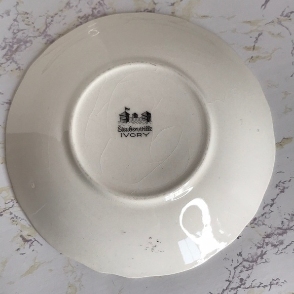 STEUBENVILLE IVORY VINTAGE SAUCER DESSERT SIZE - Picture 6 of 6